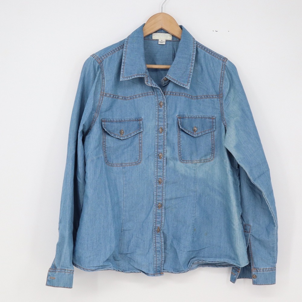 Forever 21 Shirt Women XL Plus Button-Down Blue Chambray Long Sleeve Good